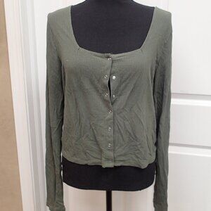 Wild Fable Army Green Womens Shirt Size XL